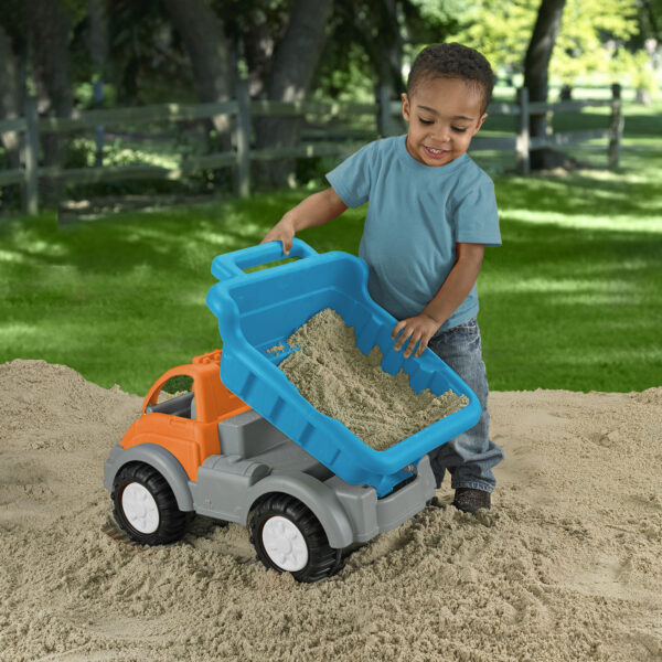 Gigantic Dump Truck - Image 3